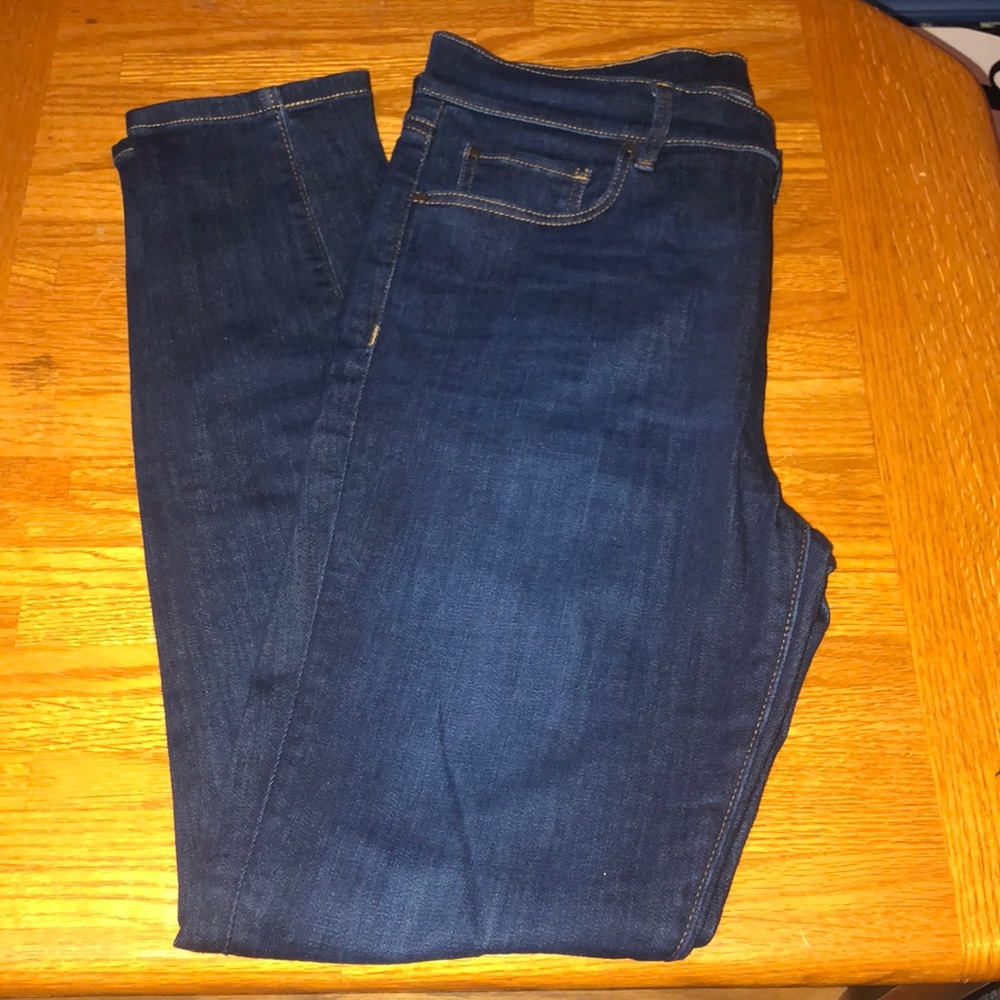 ANN TAYLOR skinny jeans